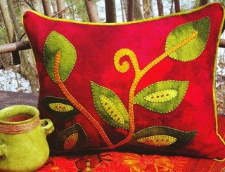 //images.homespunhearth.com/Woolens/Vintage-Vines.jpg