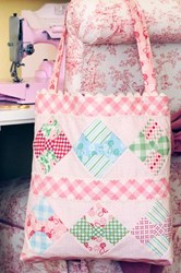 Lizzie Anne Bag by Anne Sutton of Bunny Hill Designs