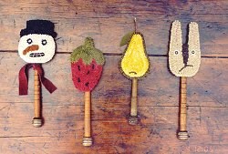 Simple Folk Spools - Pattern 1