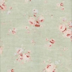 Lecien - Durham Quilt  - 26" Remnant - Green with Rose Buds