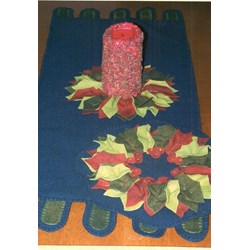 Puffed Up Holly Wool Runner & Candle Mat Pattern