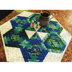 Hexagons in Paradise Table Topper Quilt Pattern by Cut Loose Press